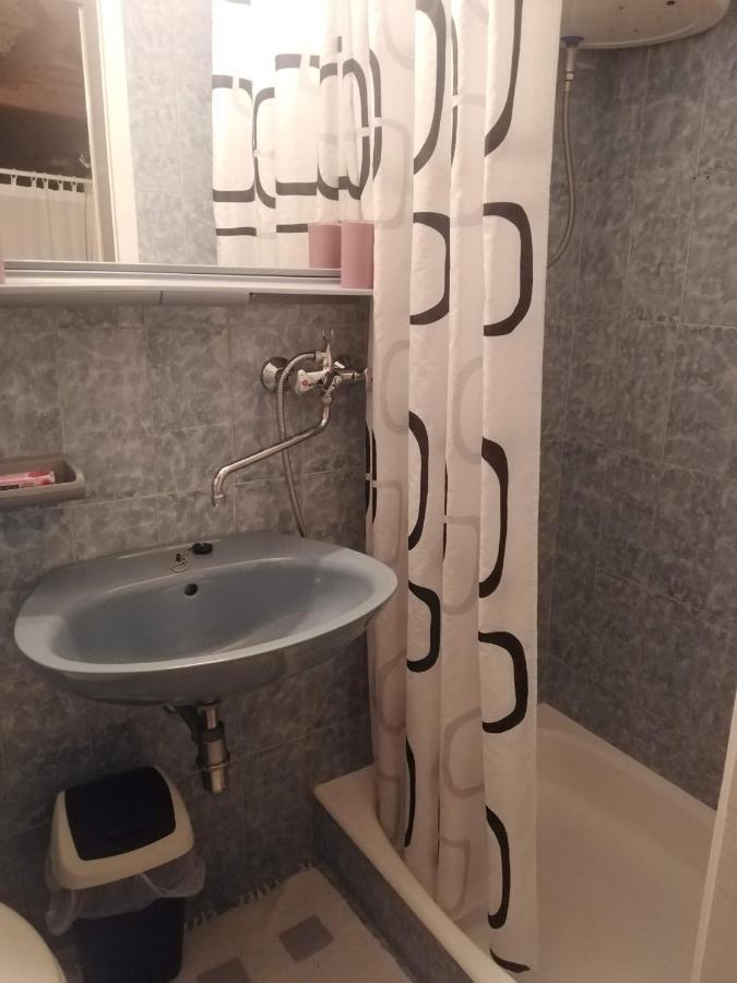 Apartment Nada Povlja  Luaran gambar
