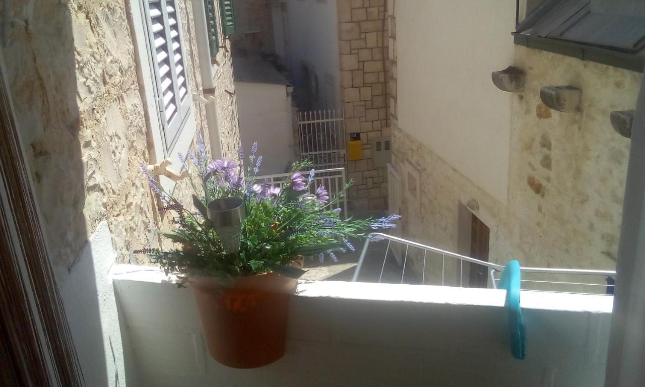 Apartment Nada Povlja  Luaran gambar